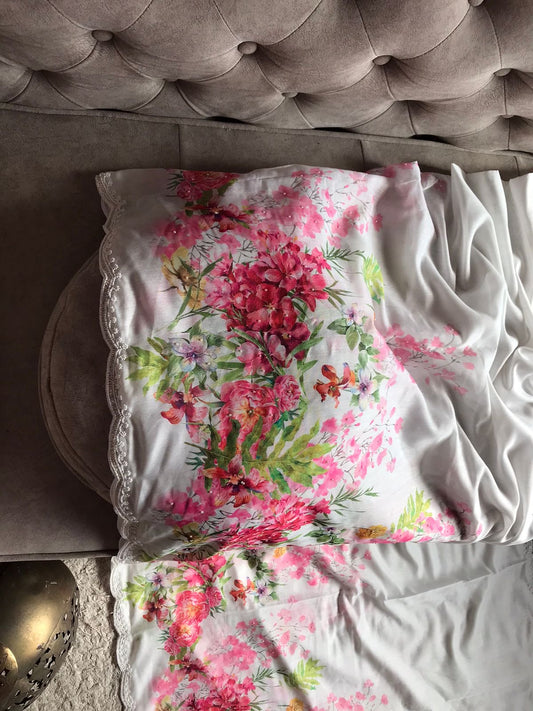 White Floral Saree Beautiful Partywear Sarees