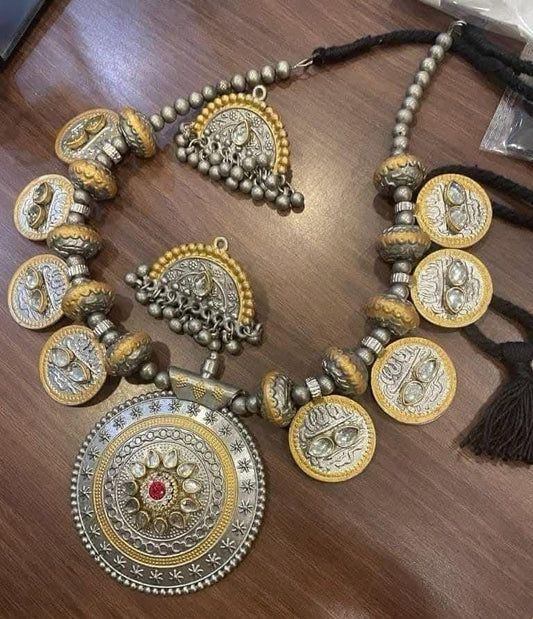 Aviza Necklace set fancy necklace set Partywear necklaces