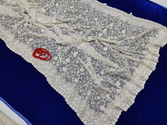 White Georgette Saree stunning sari blouse Indian wedding sarees