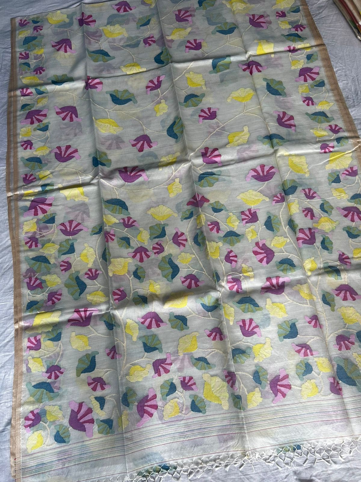 Anilba tantuj jamdani women Indian sarees