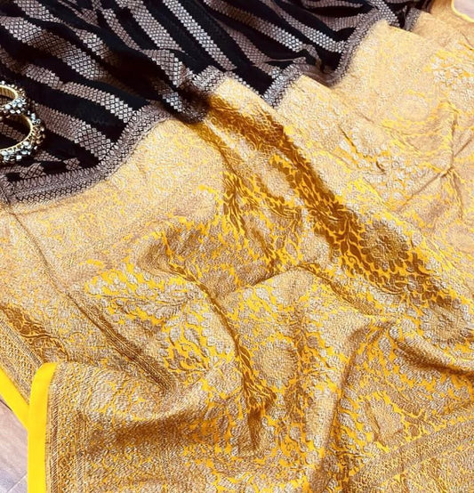 Handwoven khaddi gorgette indian saree