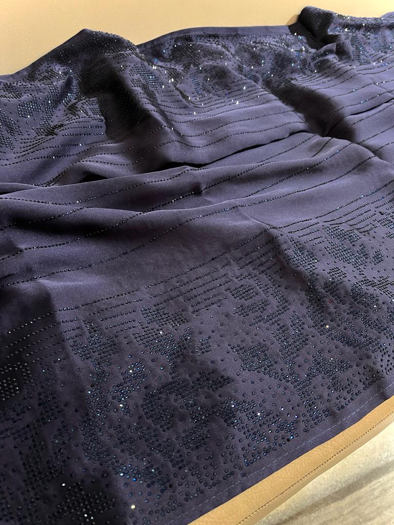 Waleda satin Swarovski sari