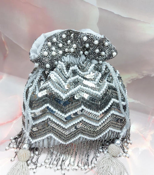 Amaira sequence potli