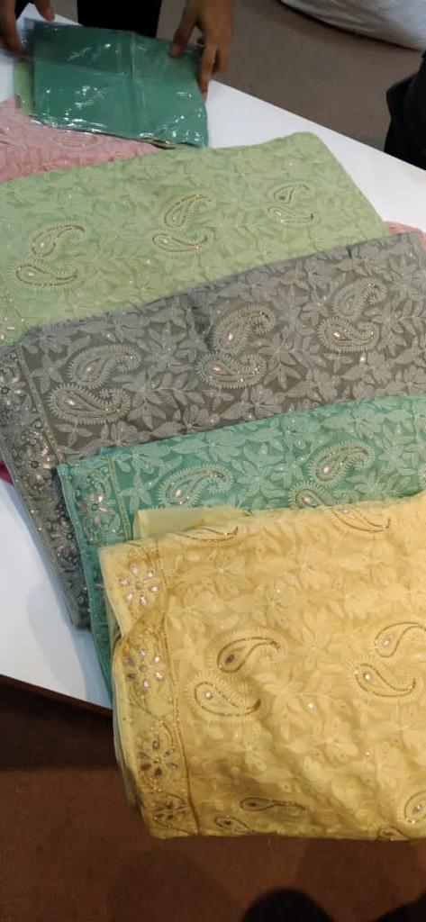 Handmade chikankari gottapatti saree