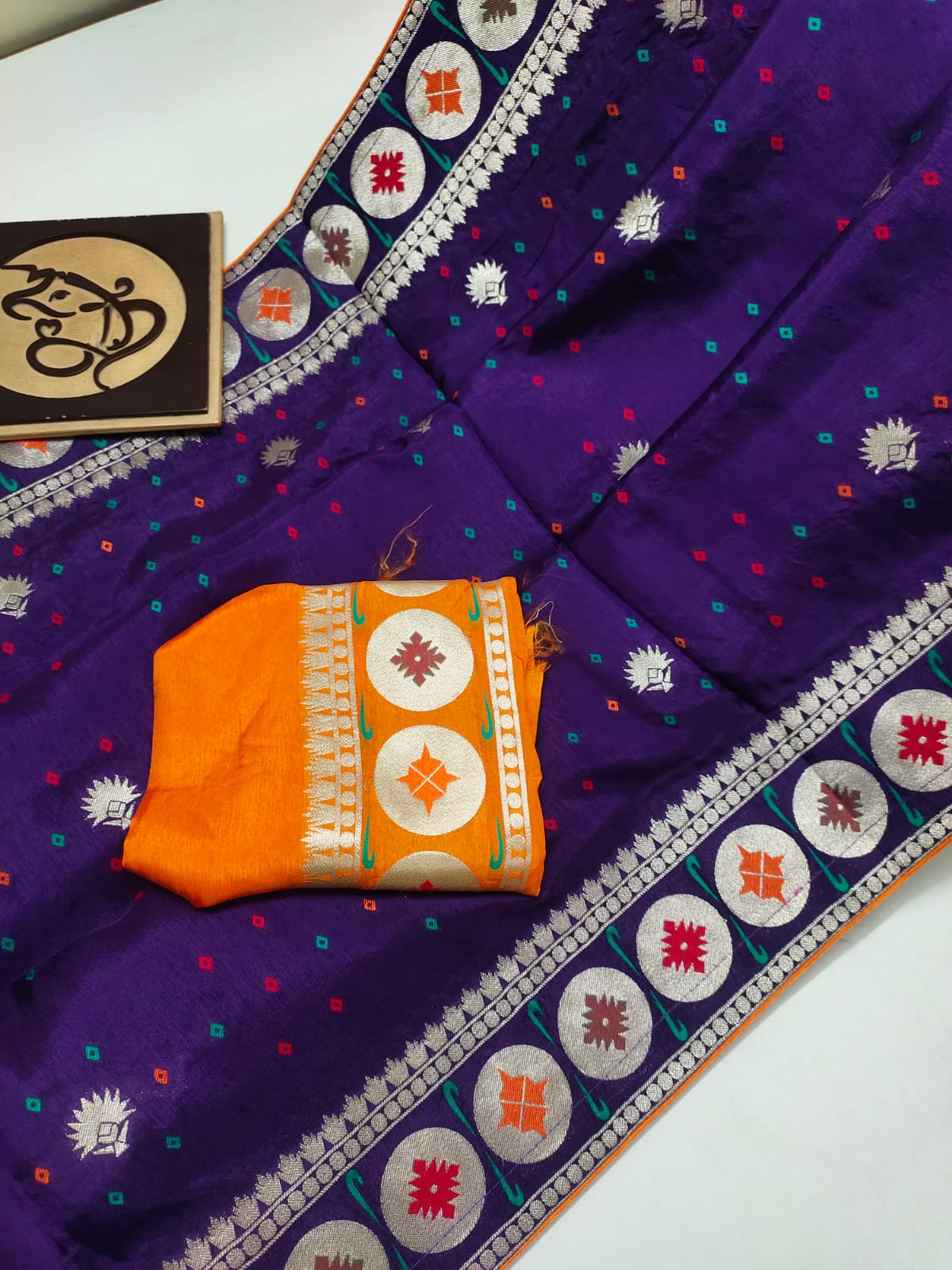 Nivesha Moonga saree