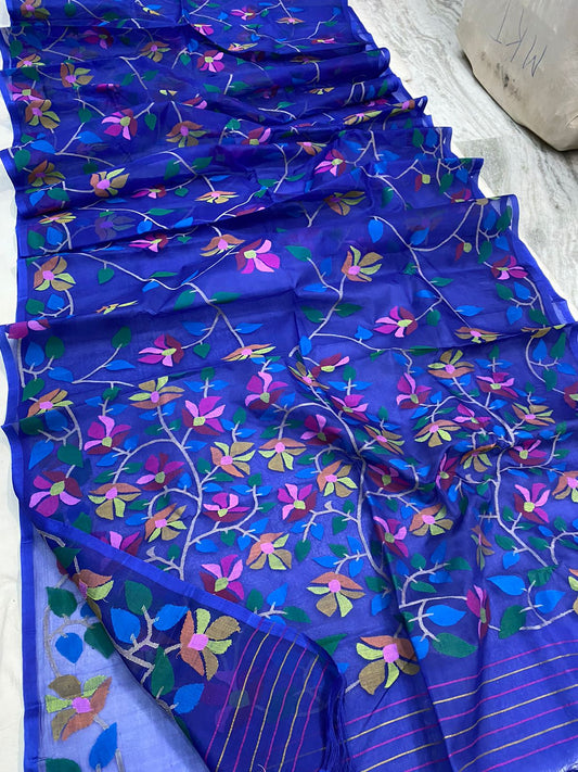 Royal handwoven jamdani saree