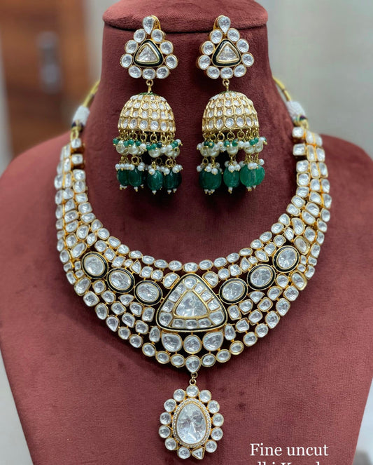 Shanaya wedding Kundan bridal set