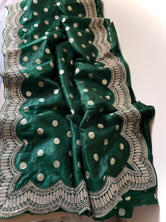 Scalloped organza inspired saree