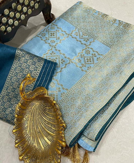 Dolika banarsi moonga saree