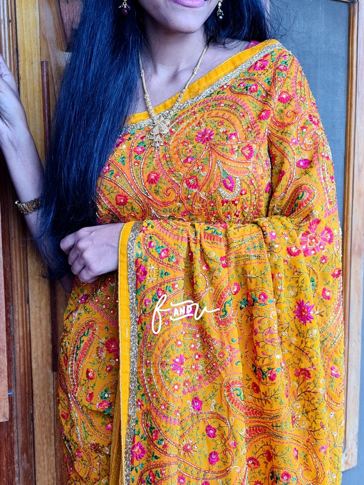 Ruhjana Kashmiri saree