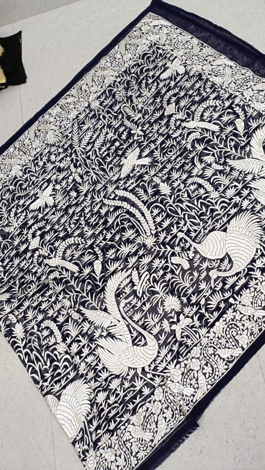 Black white Parsi dupatta