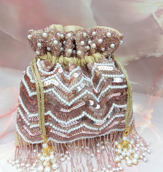 Amaira sequence potli