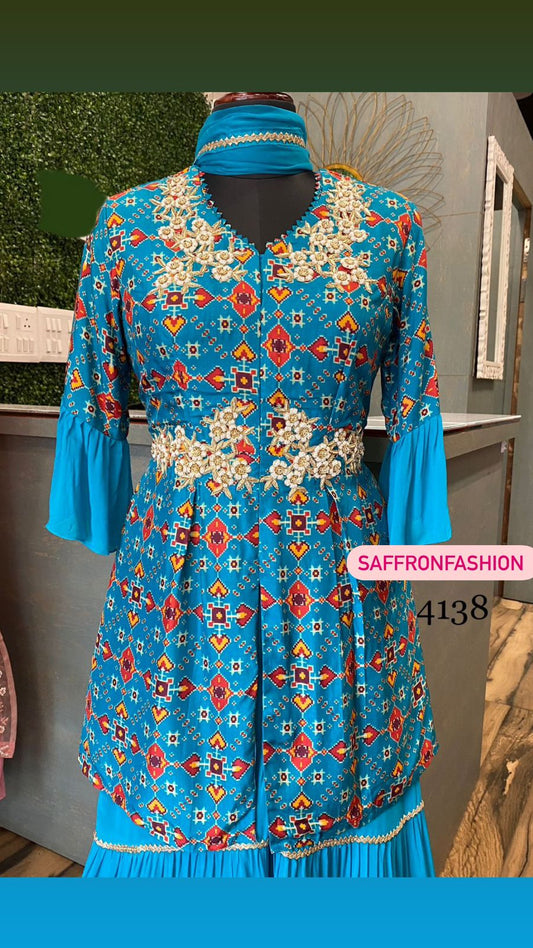 Nuvi kurta dress