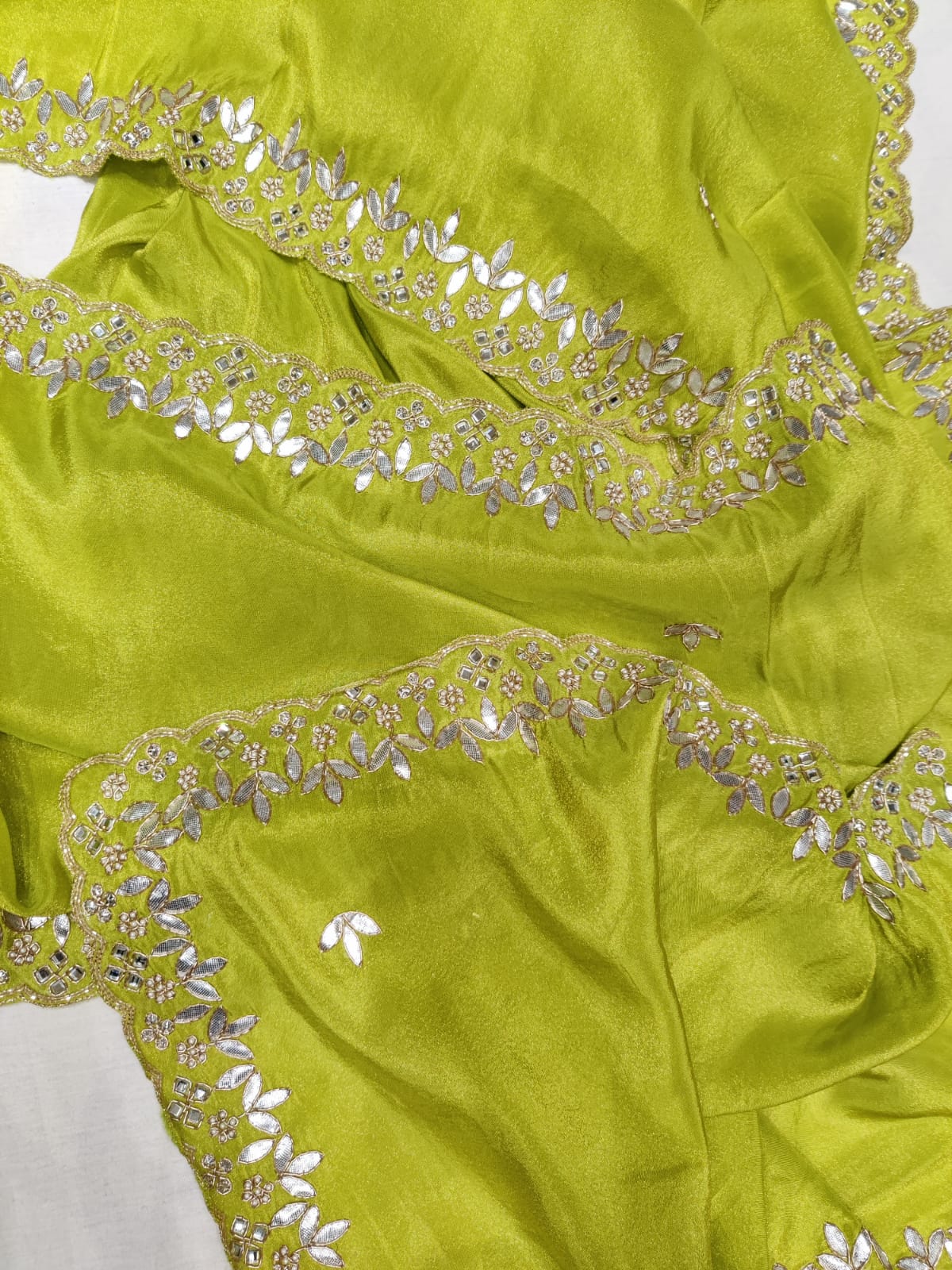 Savishri tissue gottapatti saree