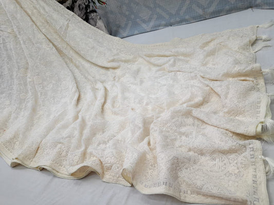 Anshika chikankari saree