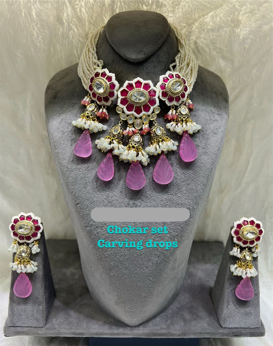 Nakashi Pearl choker set