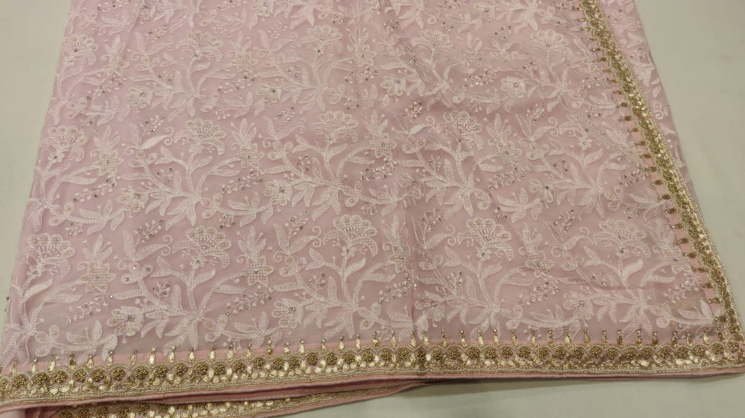 Chikankari saree