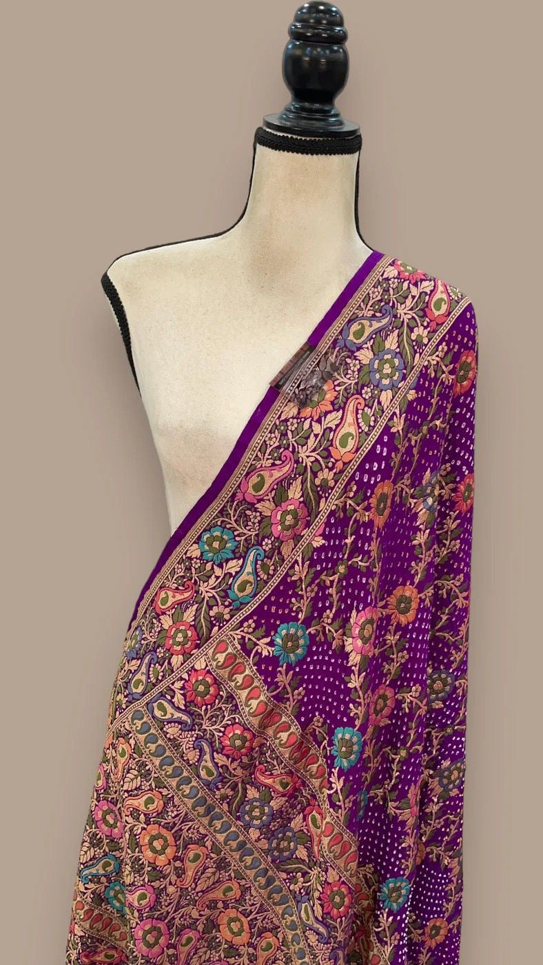 Banarasi bandhej dupatta handloom dupatta