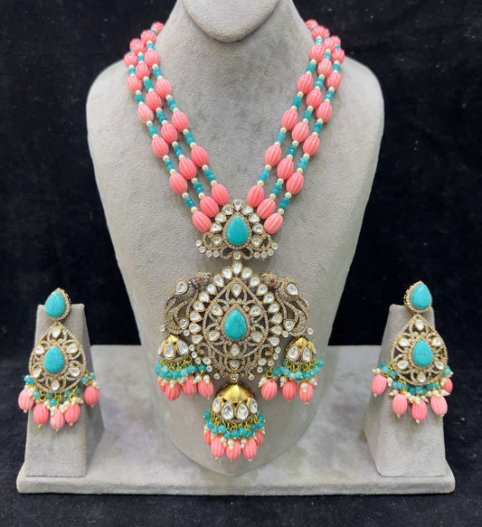 Zanesha peach Victorian inspired necklace set