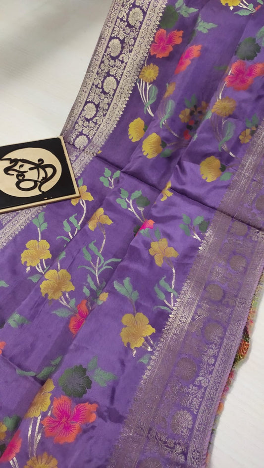 Ravesha Floral Meenakari Saree Banarasi sari