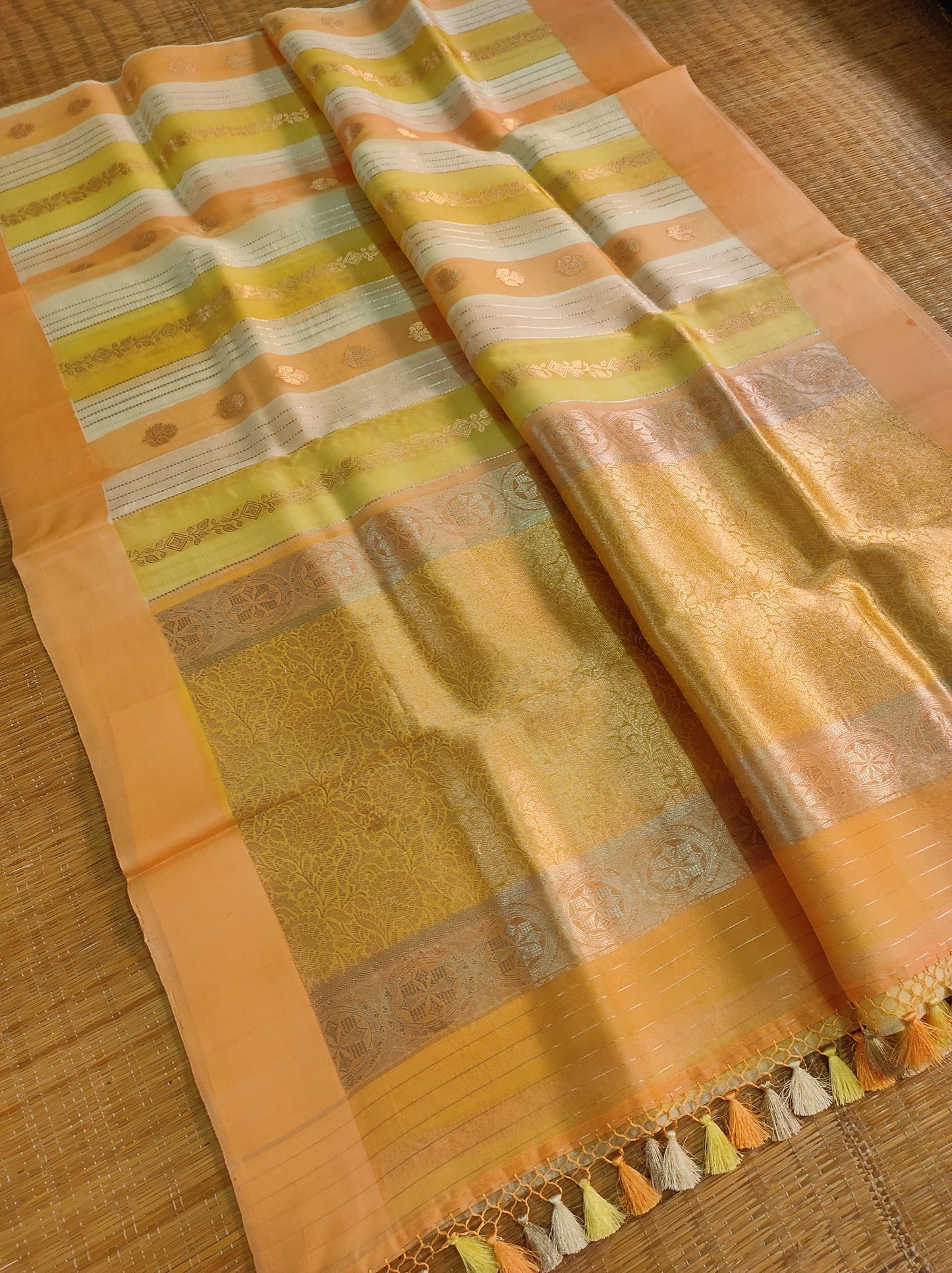 Handloom kora saree rangkat saree Indian sarees