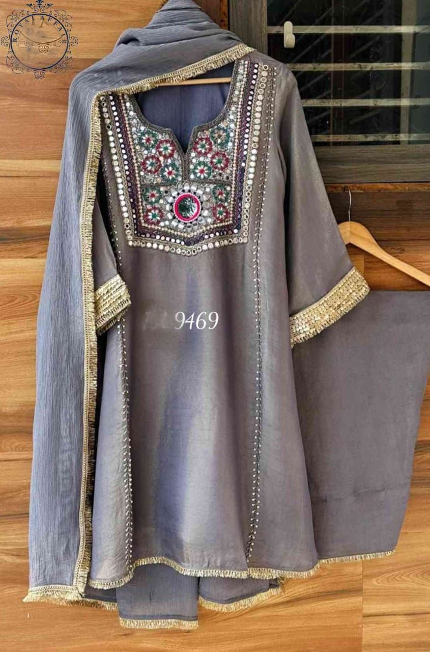 Hand Embroidered Salwar Suit Partywear dress Women Clothing