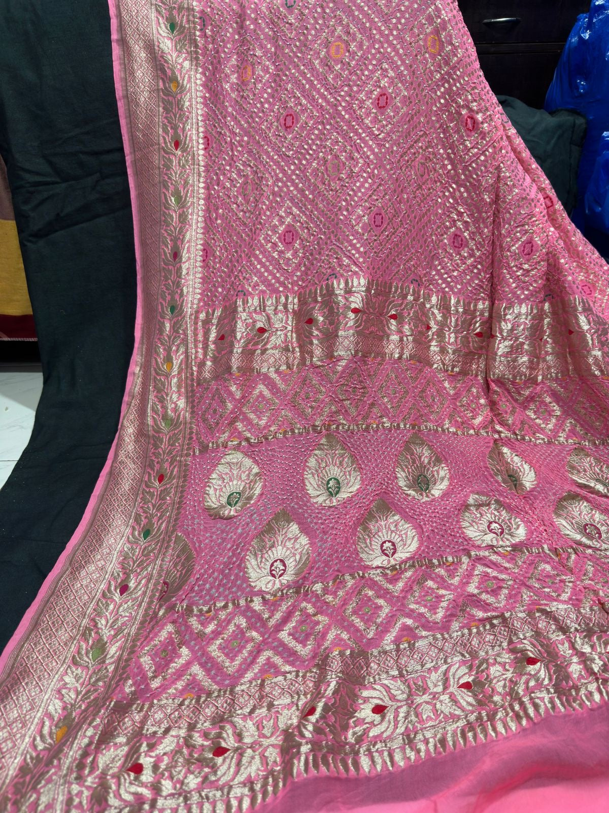 Kamaika bandhani saree Banarsi saree tested sari sari blouse