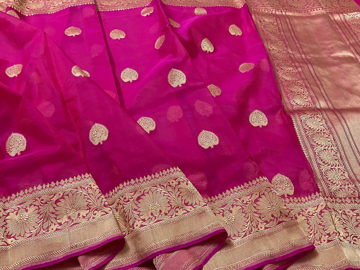 Banarsi pink kora saree hot pink saree kadwa saree blouse