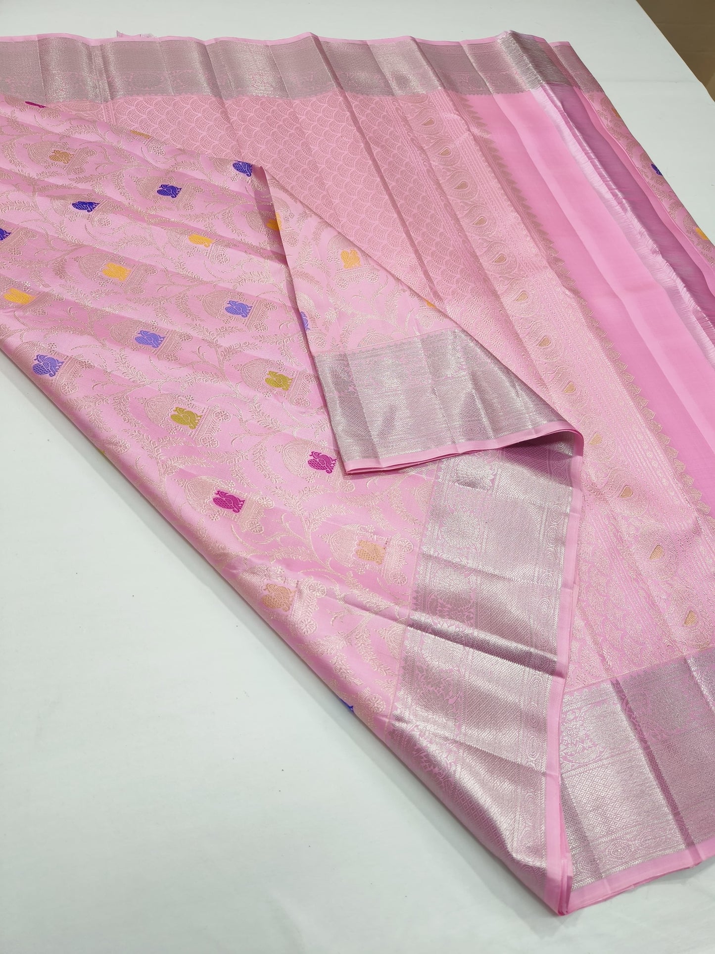 Handloom Kanjeevaram Saree Traditional Saree