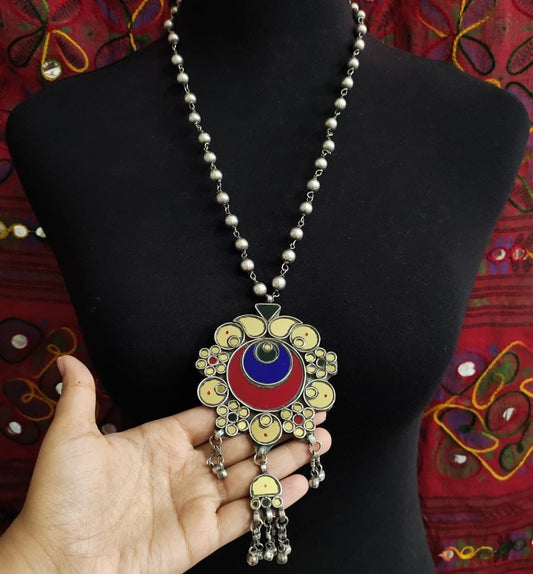 Risha long necklace
