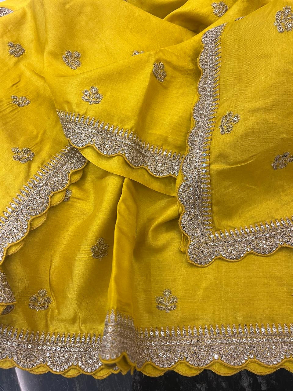 Vahisha saree tussar saree embroidery saree Indian sarees blouse