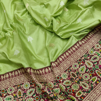 Vintage Banarsi soma Rupa silk saree