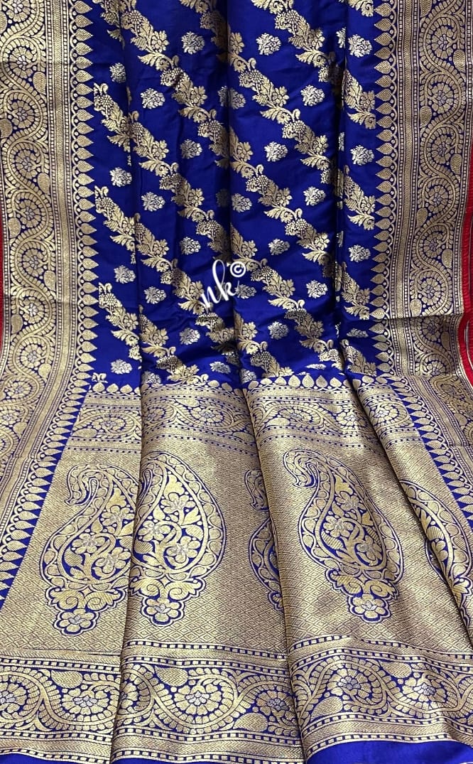 Lehariya striped saree