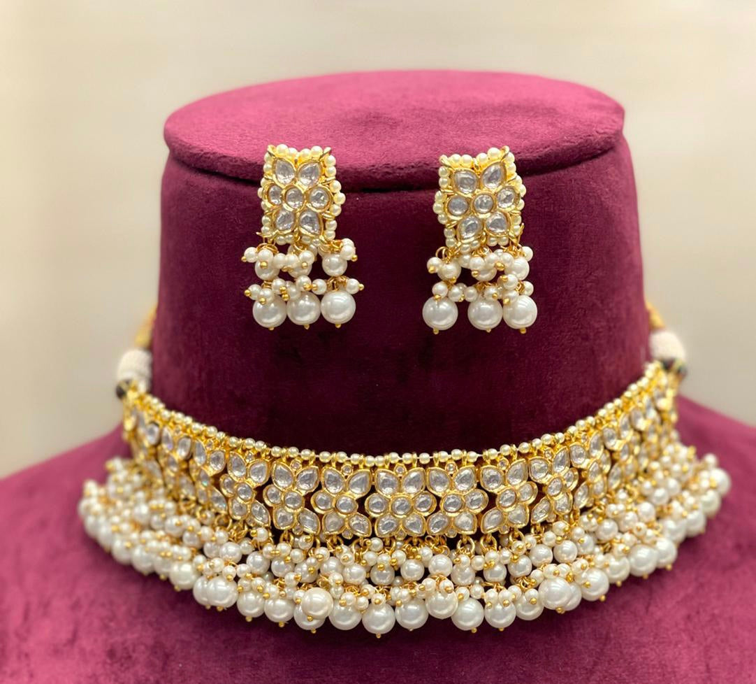 Pearl Kundan choker set