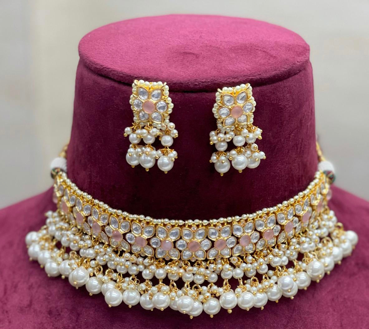 Pearl Kundan choker set