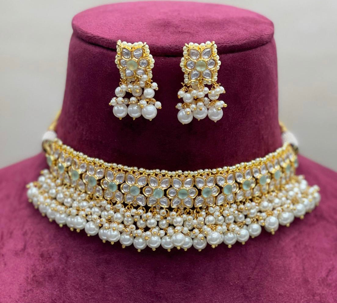 Pearl Kundan choker set