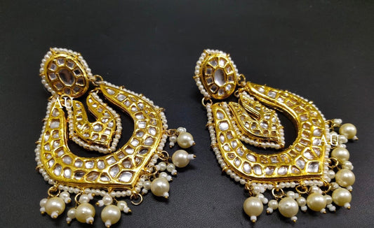 Pahal Kundan earrings